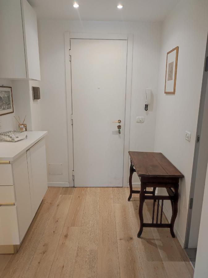 Maria Holiday Homes -Vitruvio 42 Appartamenti Milano Eksteriør billede