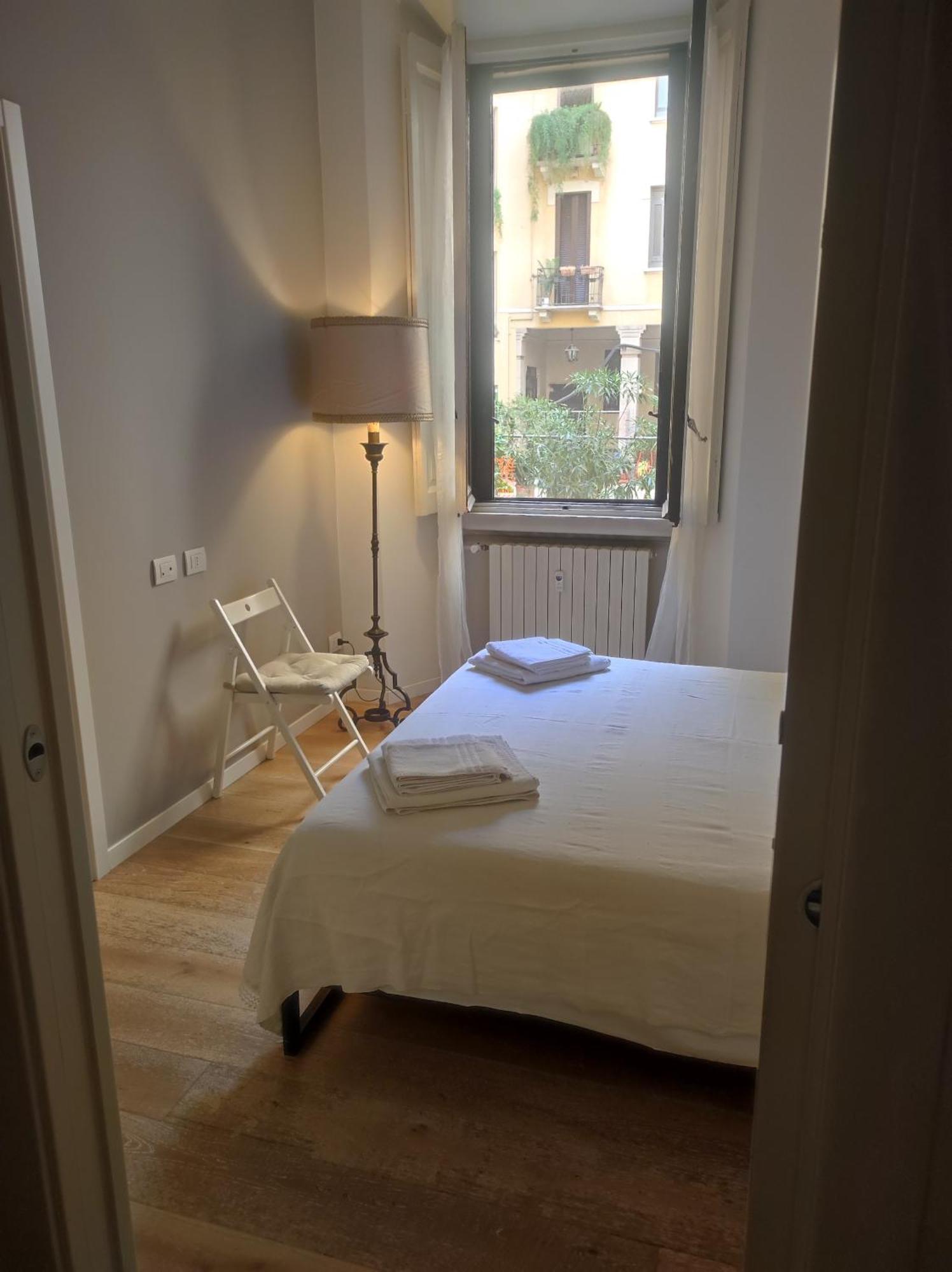 Maria Holiday Homes -Vitruvio 42 Appartamenti Milano Eksteriør billede