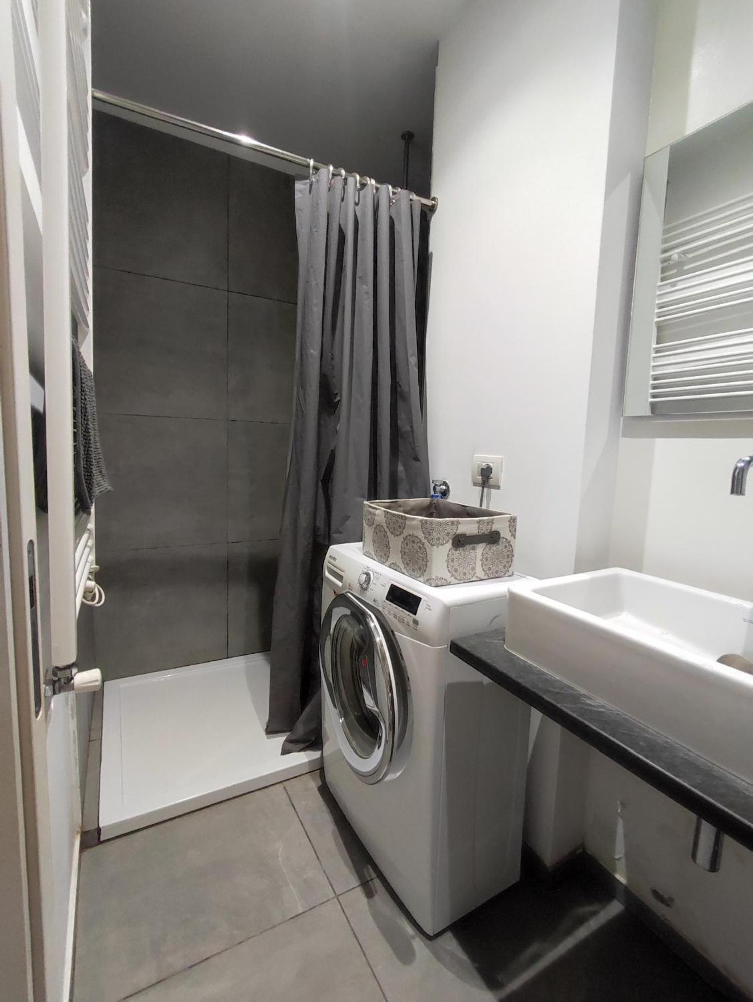 Maria Holiday Homes -Vitruvio 42 Appartamenti Milano Eksteriør billede