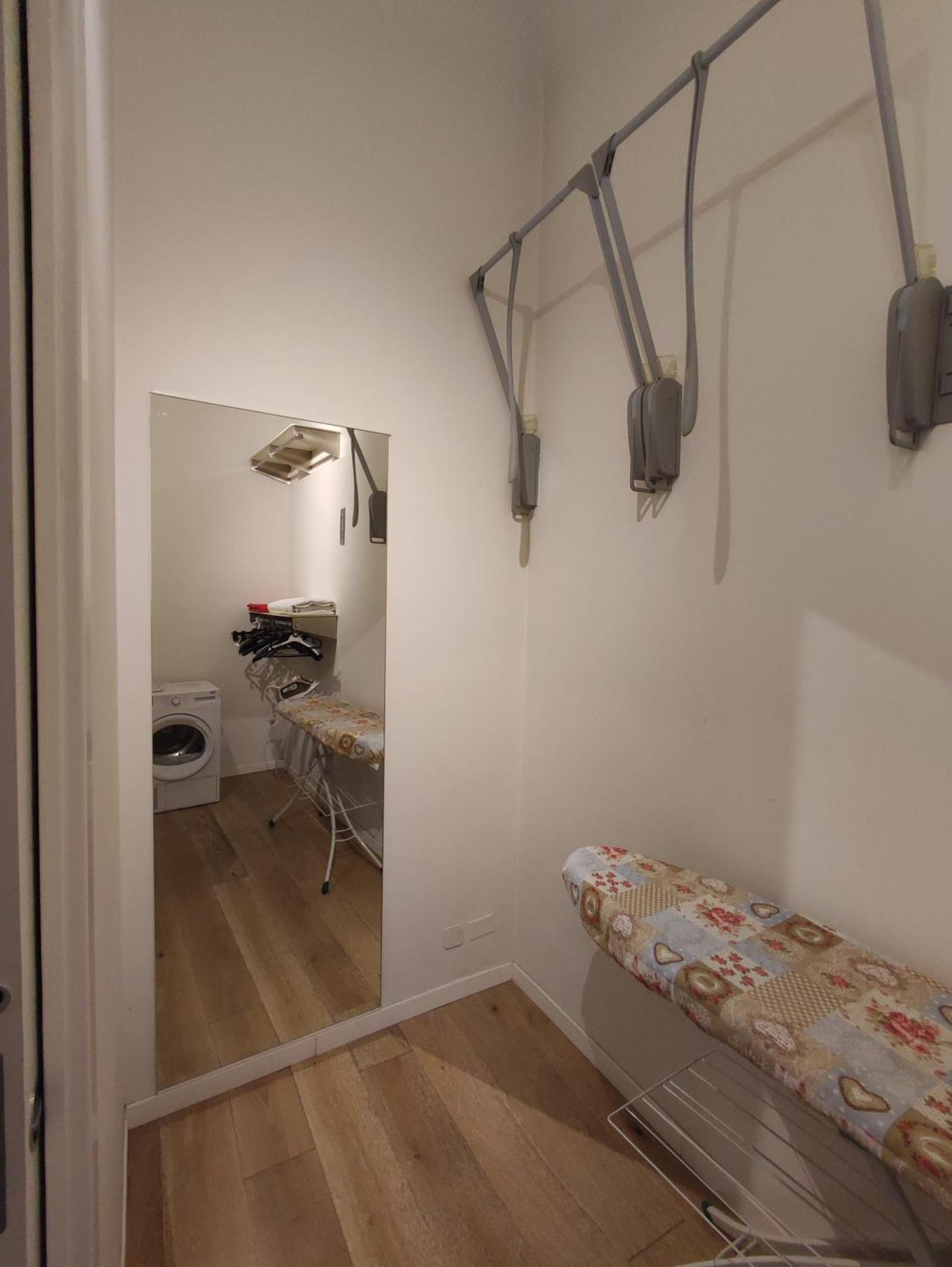Maria Holiday Homes -Vitruvio 42 Appartamenti Milano Eksteriør billede