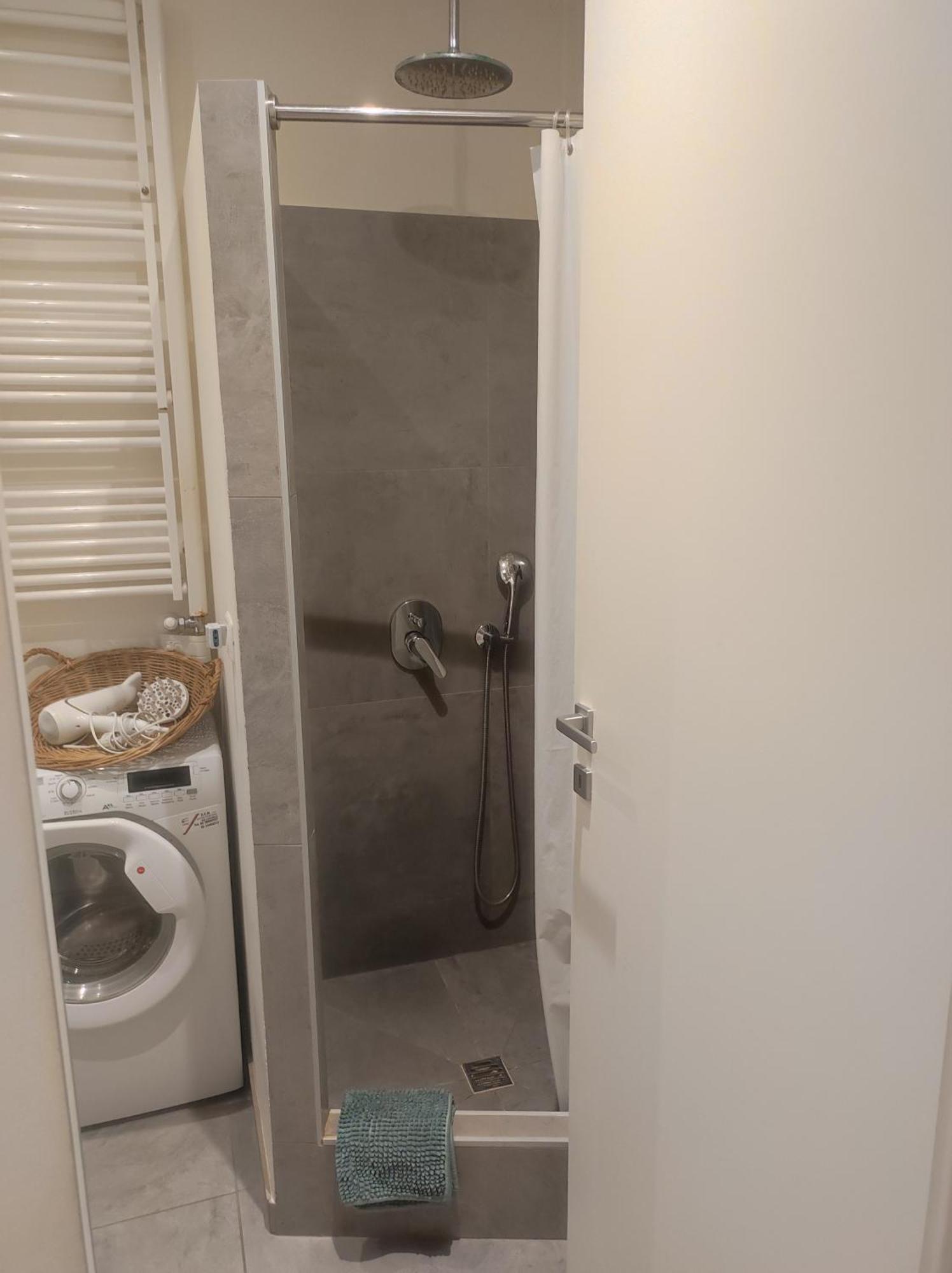 Maria Holiday Homes -Vitruvio 42 Appartamenti Milano Eksteriør billede